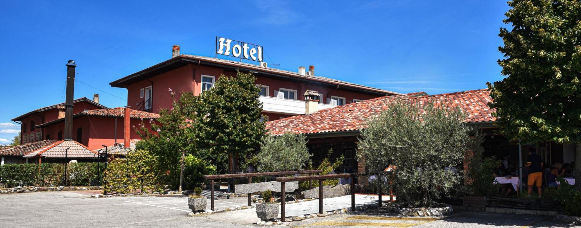 Hotel Villa Strassoldo "Ex Attianese Hotel Restaurant" Cervignano del Friuli Eksteriør bilde